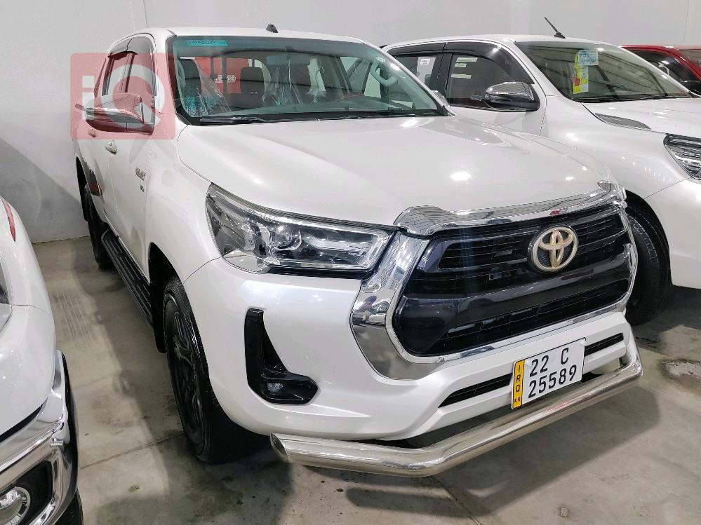 تۆیۆتا هایلۆکس